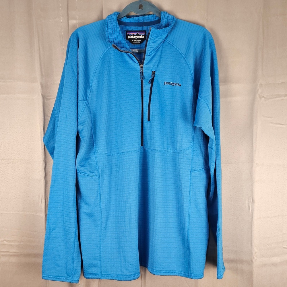 Patagonia Mens Blue 1/2 Zip R1 Pullover Sweater XL